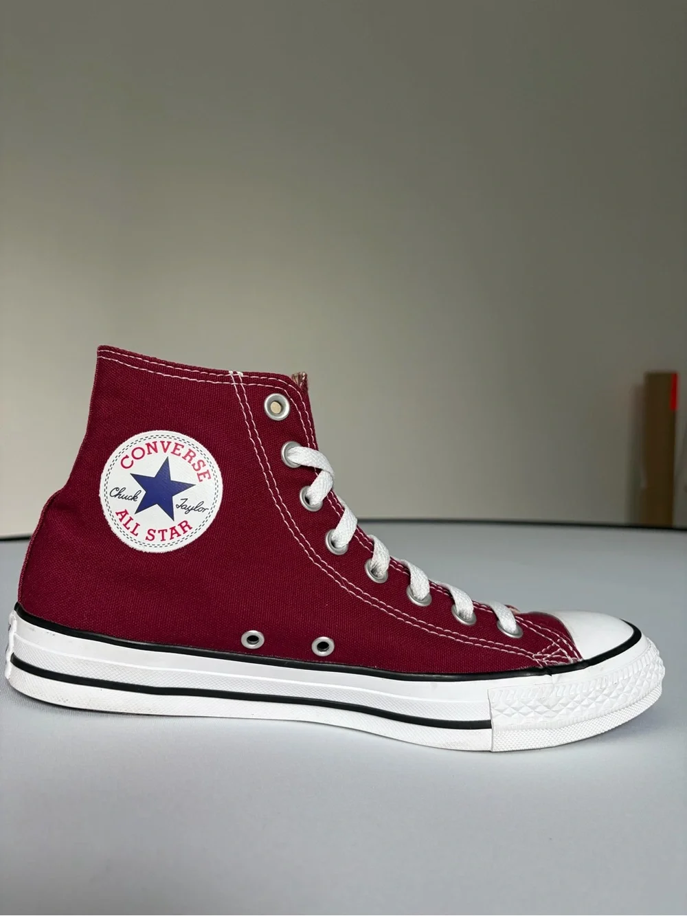 Converse Chuck Taylor All Star High Top Burgundy Sneakers Women’s 9 Men’s 7 EU40 - Picture 4 of 8
